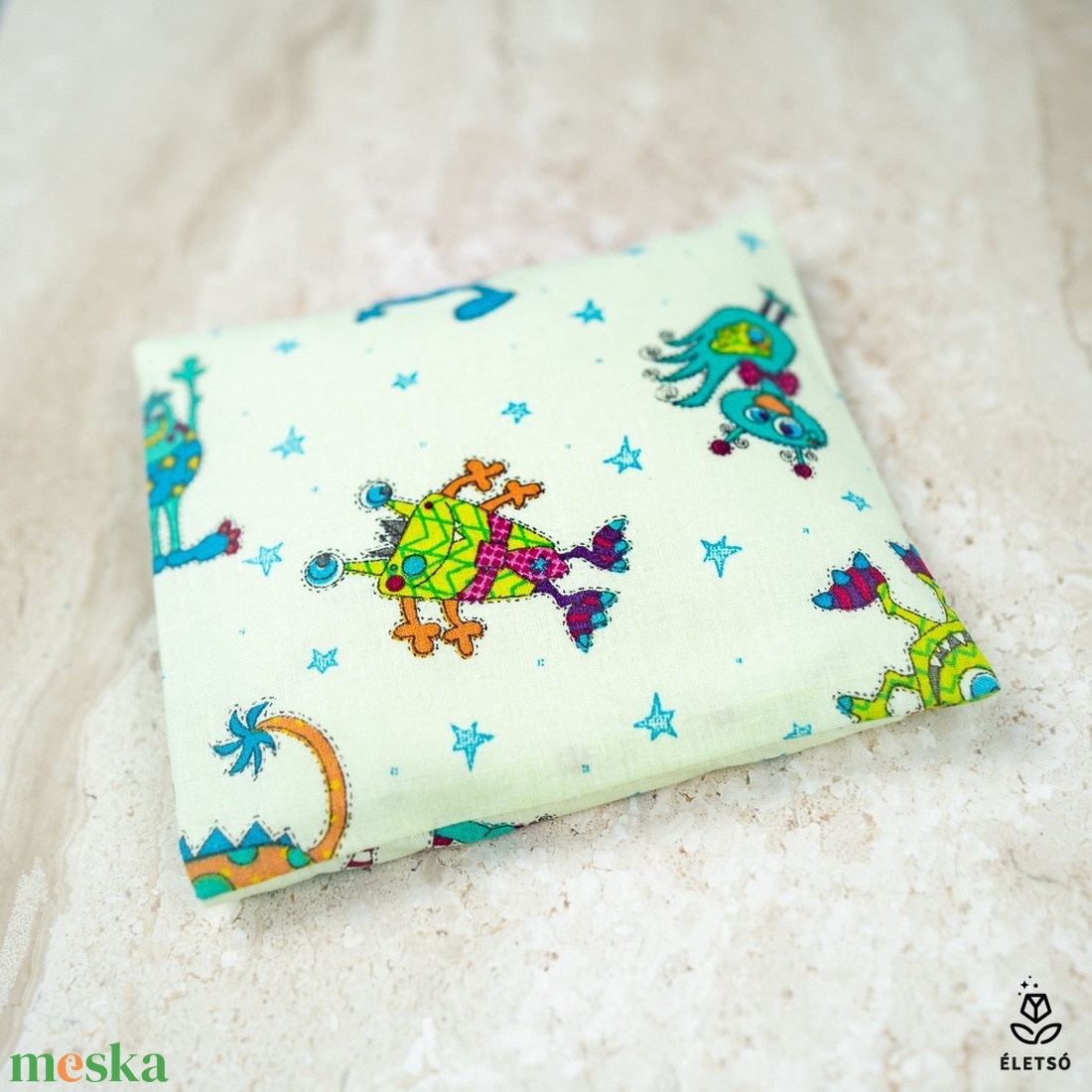  Párnahuzat fülpárnához � Vidám szörnyecskés  - szépségápolás - egészségmegőrzési kellékek - sópárna - Meska.hu