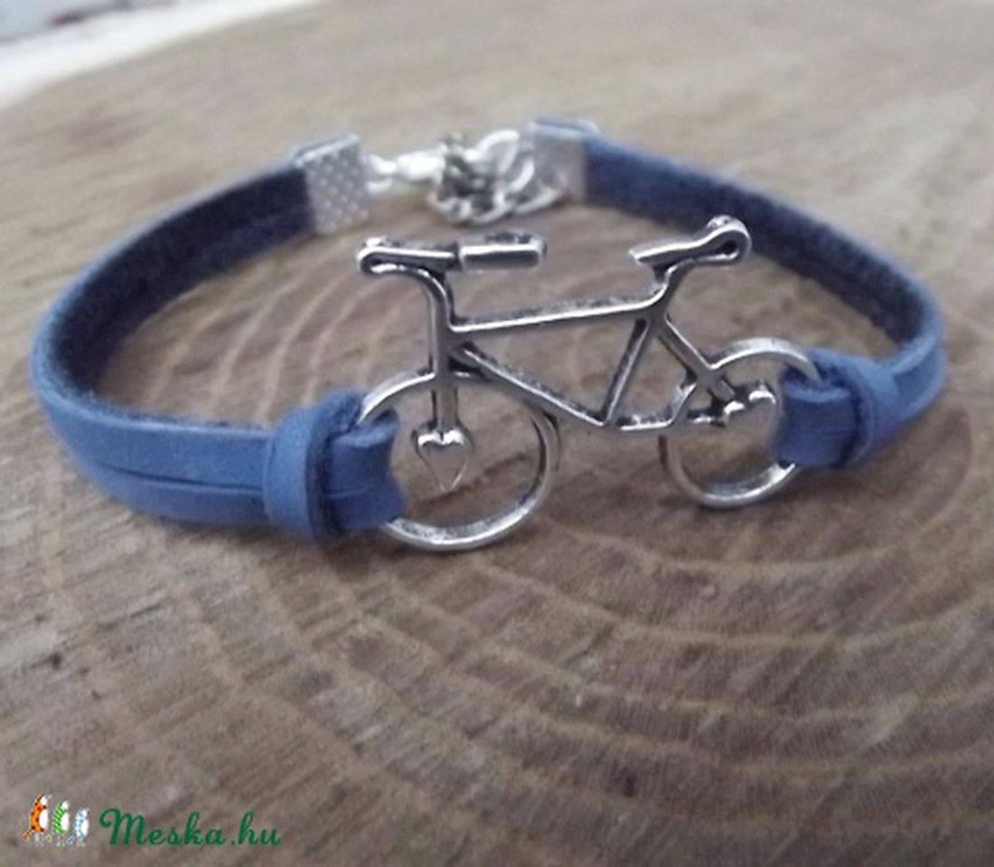 Kék biciklis karkötő -  - Meska.hu