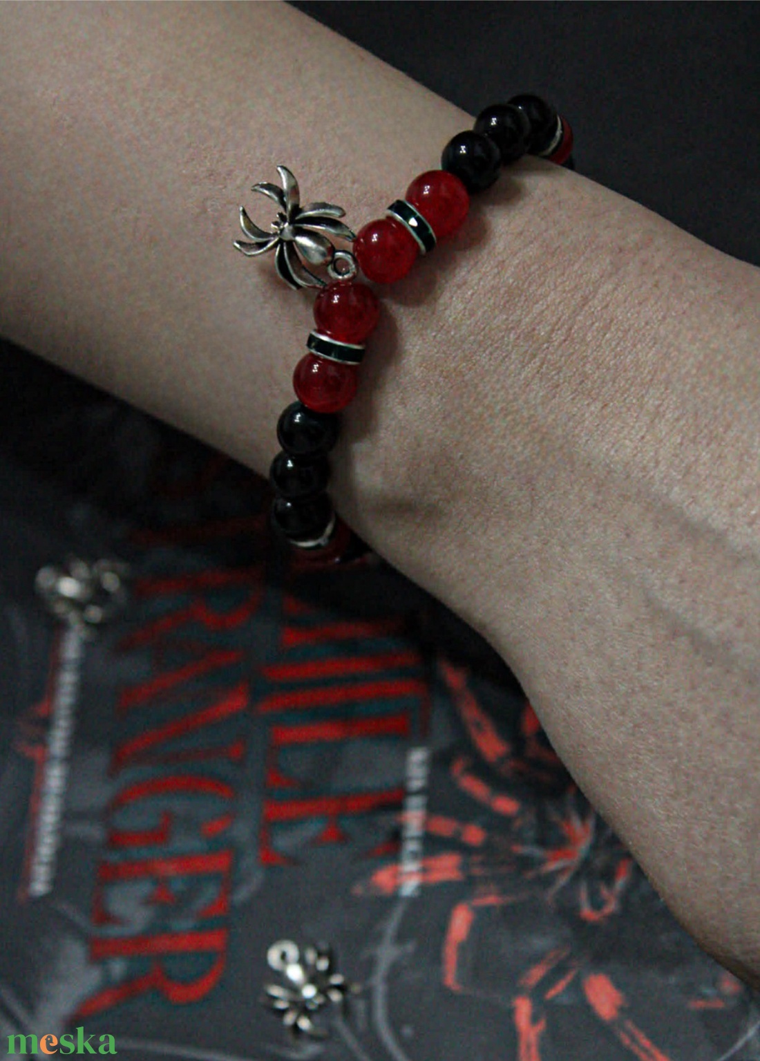 Little Stranger Karkötő - ékszer - karkötő - gyöngyös karkötő - Meska.hu