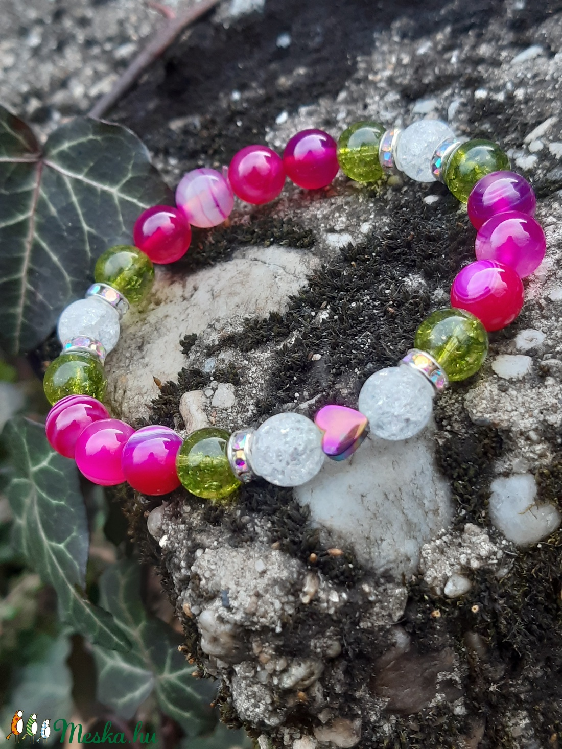 Pink achát, peridot,hegyikristály ásványos karkötő - ékszer - karkötő - bogyós karkötő - Meska.hu