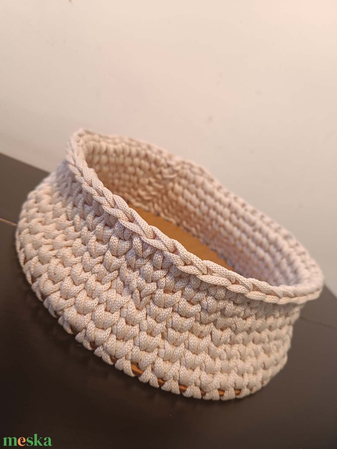 Horgolt kosár - otthon & életmód - dekoráció - asztal és polc dekoráció - asztaldísz - Meska.hu