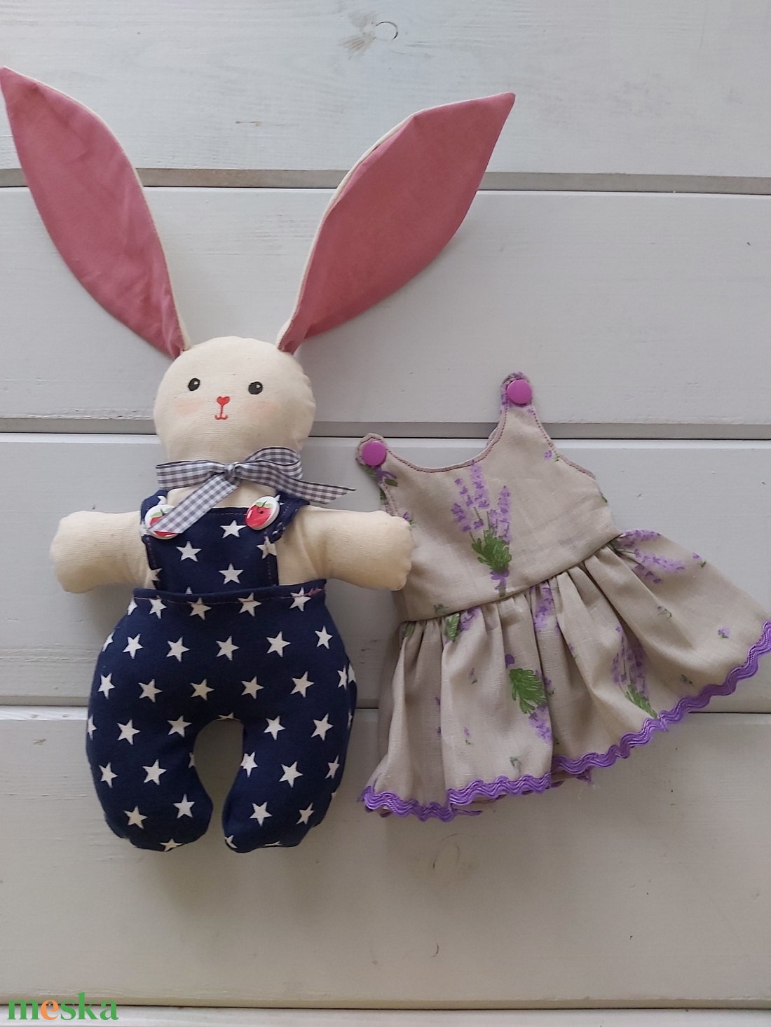 Öltöztethető  nyuszika - játék & sport - plüssállat & játékfigura - nyuszi - Meska.hu