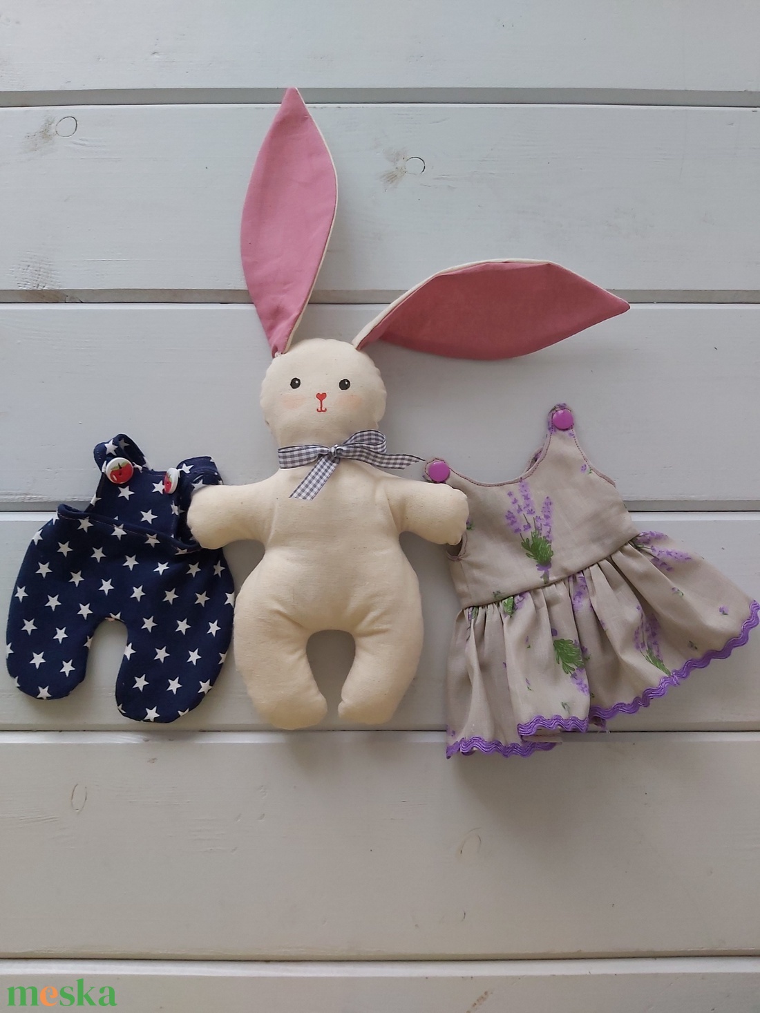 Öltöztethető  nyuszika - játék & sport - plüssállat & játékfigura - nyuszi - Meska.hu