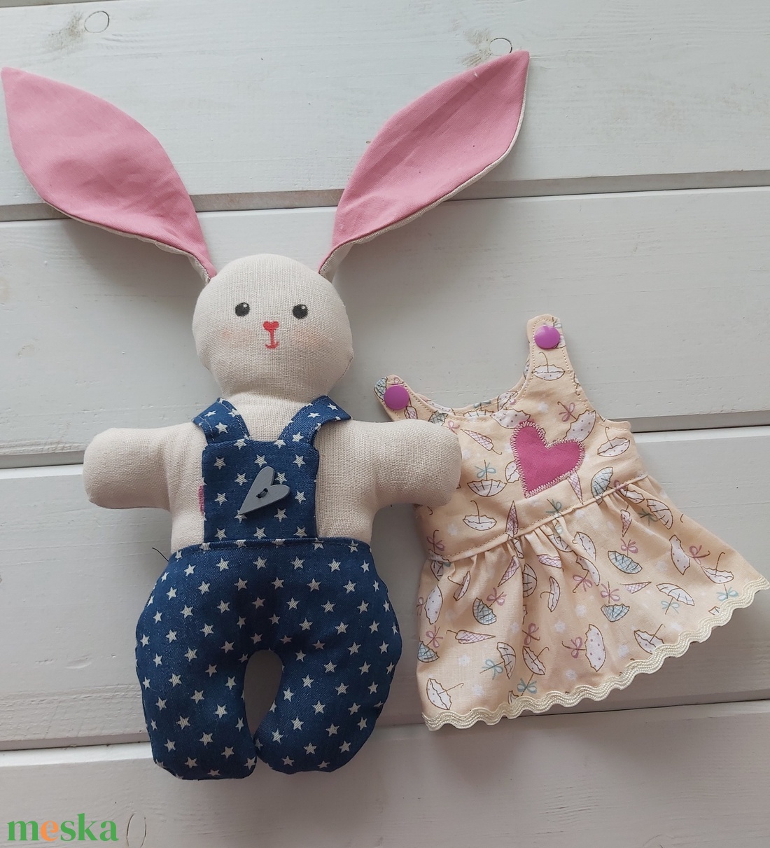 Öltöztethető  nyuszika - játék & sport - plüssállat & játékfigura - nyuszi - Meska.hu