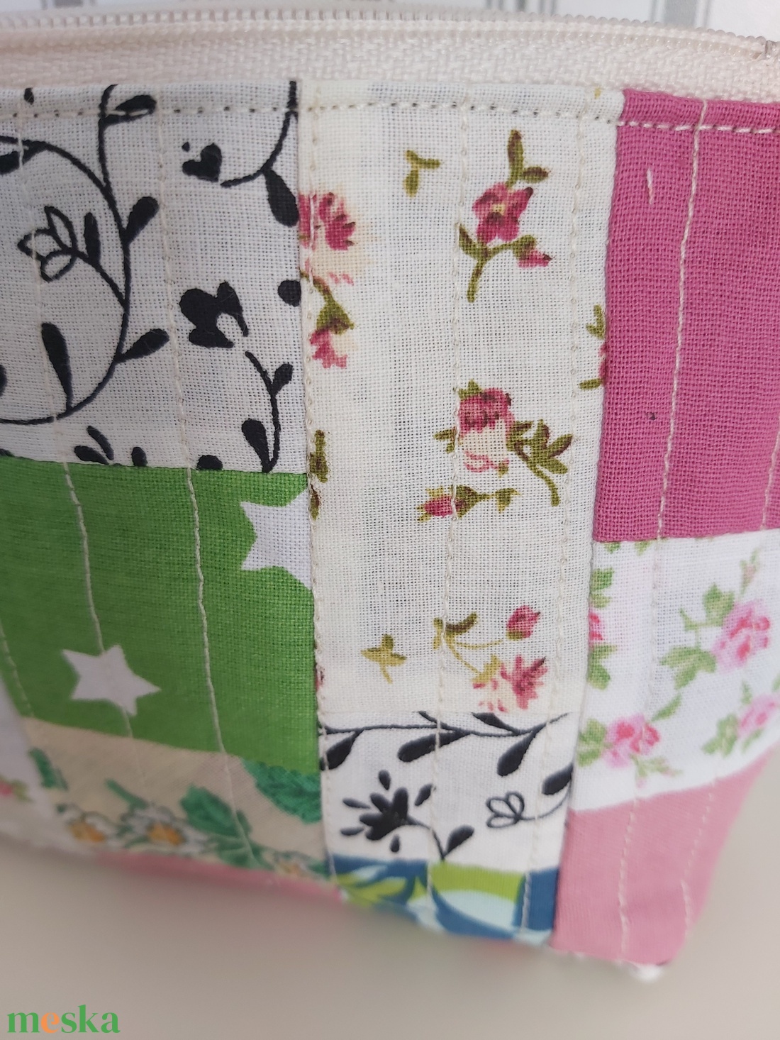 Patchwork tolltartó, neszesszer - otthon & életmód - papír, írószer - tolltartó & ceruzatekercs - Meska.hu Patchwork tolltartó, neszesszer - otthon & életmód - papír, írószer - tolltartó & ceruzatekercs - Meska.hu