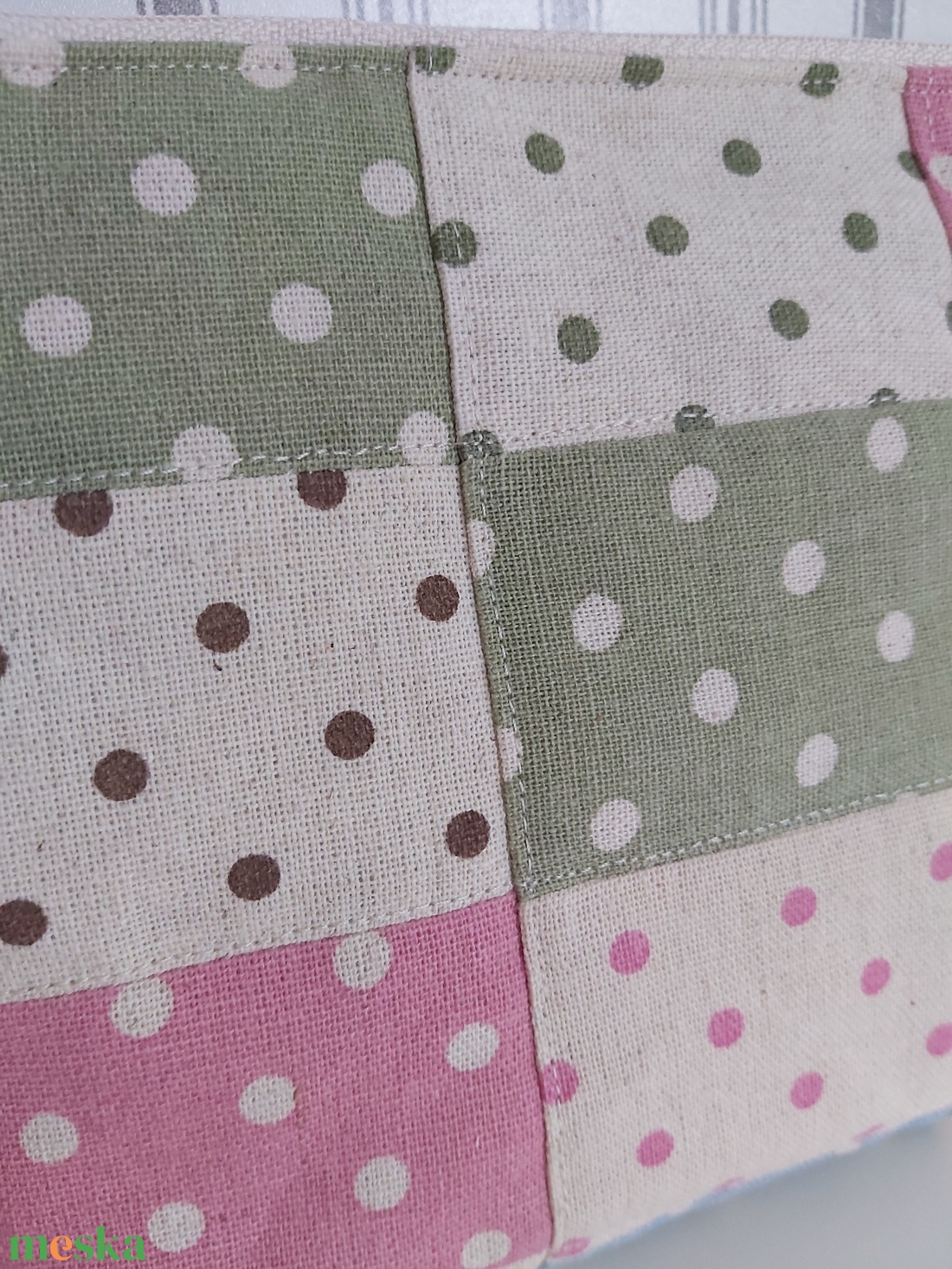 Pöttyös, lenvászon patchwork tolltartó, neszesszer - otthon & életmód - papír, írószer - tolltartó & ceruzatekercs - Meska.hu Pöttyös, lenvászon patchwork tolltartó, neszesszer - otthon & életmód - papír, írószer - tolltartó & ceruzatekercs - Meska.hu
