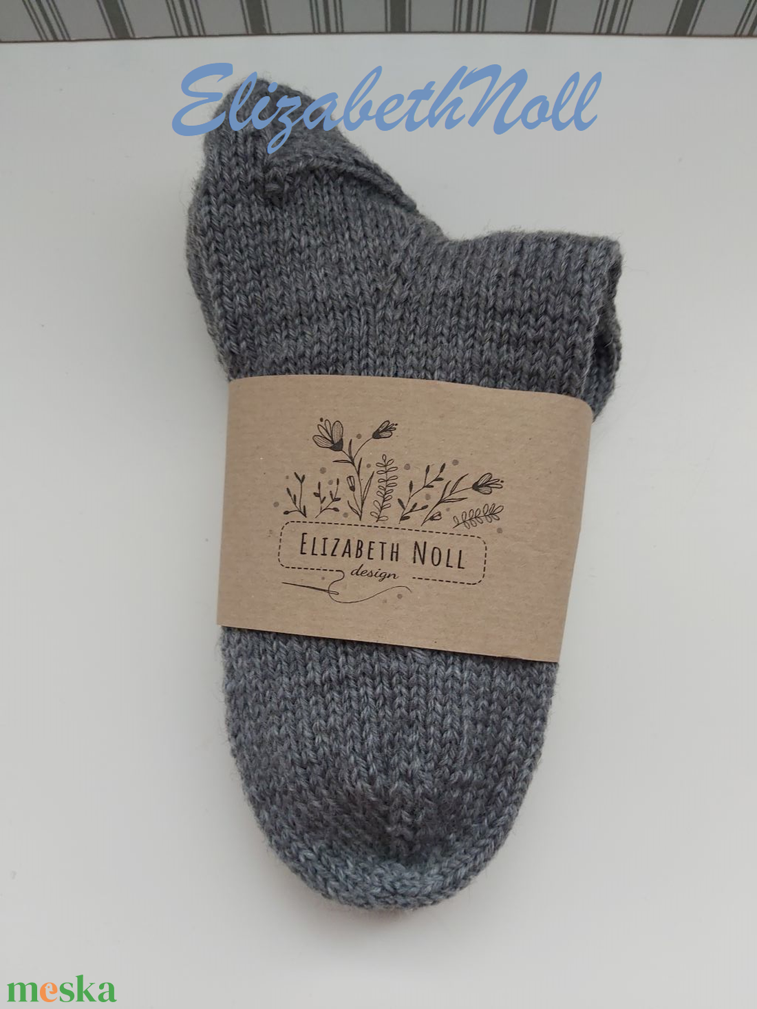 Középszürke színű, kézzel kötött, gyapjú zokni - ruha & divat - cipő & papucs - zokni - Meska.hu Középszürke színű, kézzel kötött, gyapjú zokni - ruha & divat - cipő & papucs - zokni - Meska.hu
