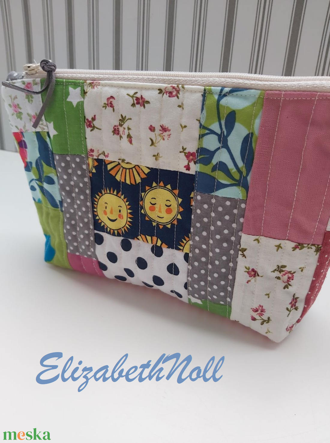 Napocskás patchwork tolltartó, neszesszer - otthon & életmód - papír, írószer - tolltartó & ceruzatekercs - Meska.hu