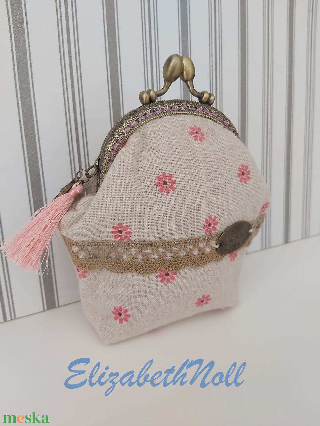 Lenvászon virágos pénztárca, neszesszer - táska & tok - neszesszer - Meska.hu