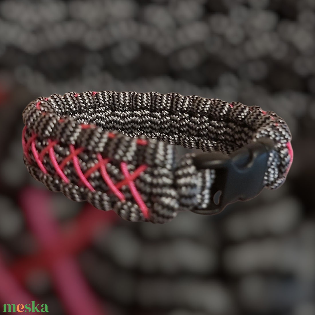 Paracord karkötő - ékszer - karkötő - fonott karkötő - Meska.hu