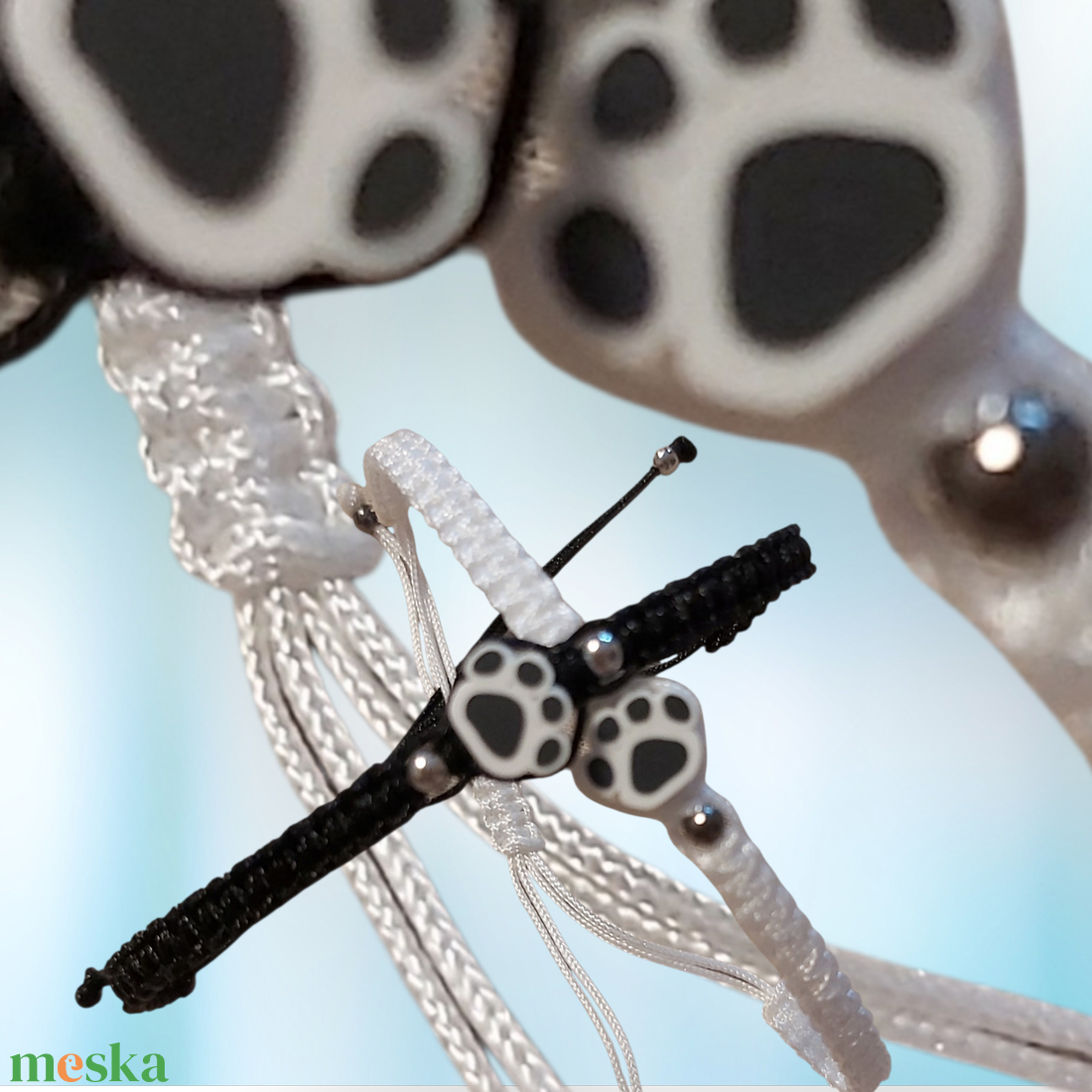 Tappancsos karkötő - ékszer - karkötő - fonott karkötő - Meska.hu