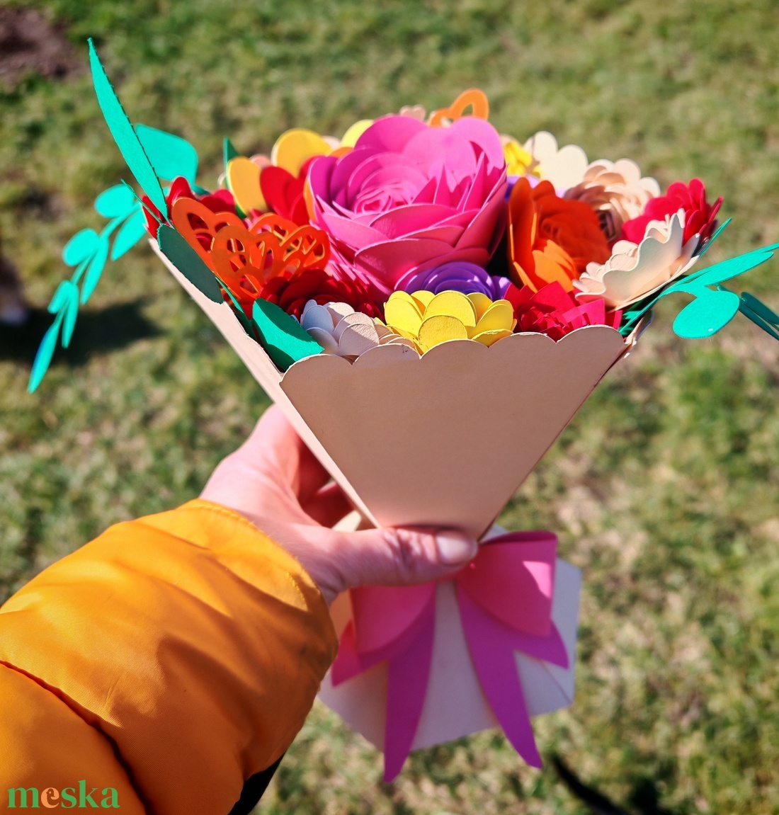 Papír virágcsokor  - otthon & életmód - virágdekoráció - virágdíszek - asztali virágdísz - Meska.hu