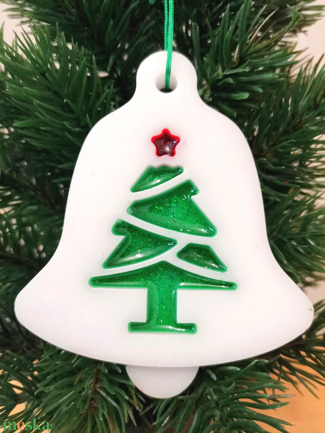 Karácsonyfa díszek. Kézimunka. Epoxi. Karácsony. Az ár 1 darab.  - karácsony - karácsonyi lakásdekoráció - karácsonyfa, grincsfa - Meska.hu