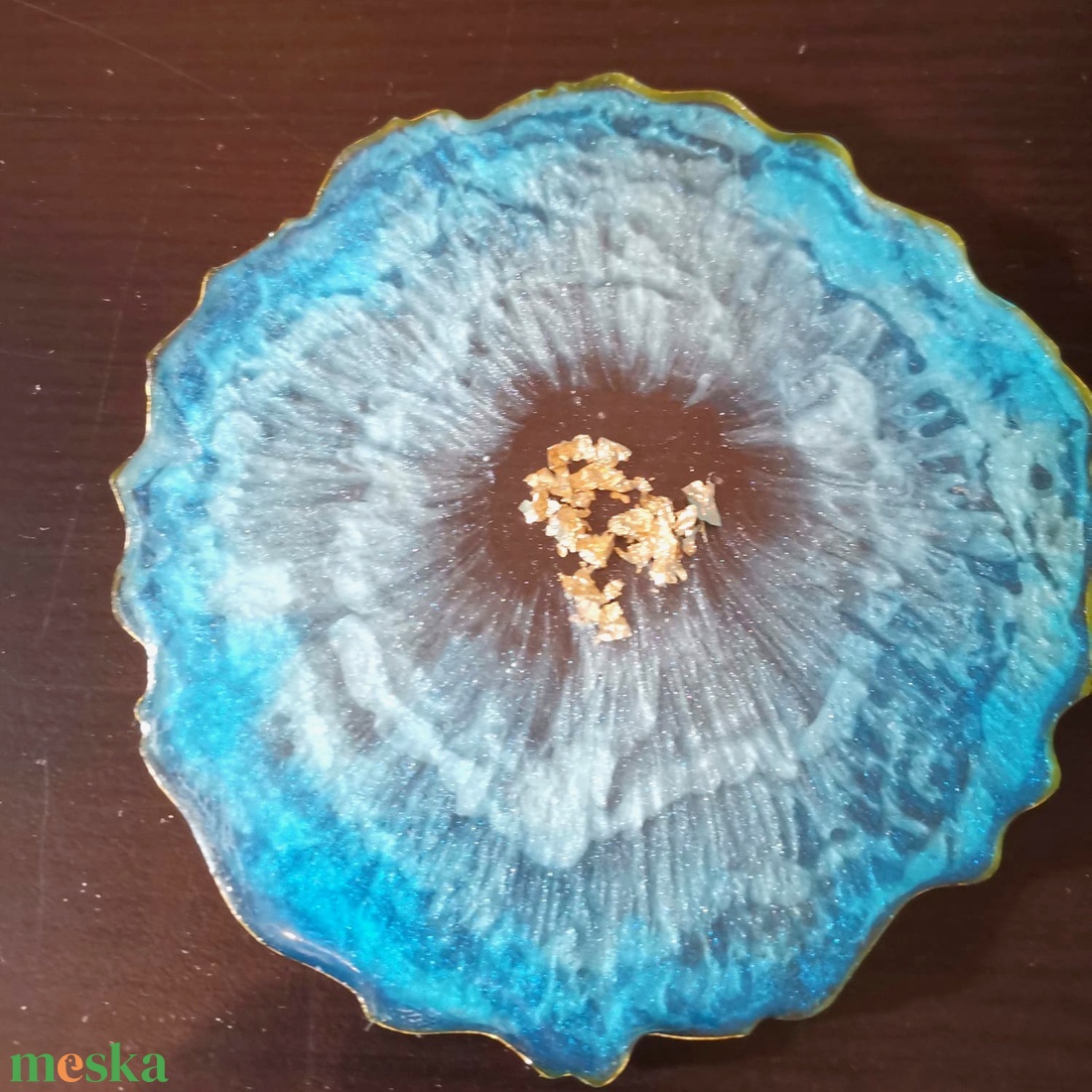 Asztaldísz. Támogatás egy csészéhez. Epoxi gyantával. 12 cm - karácsony - karácsonyi lakásdekoráció - ünnepi asztaldekoráció - Meska.hu Asztaldísz. Támogatás egy csészéhez. Epoxi gyantával. 12 cm - karácsony - karácsonyi lakásdekoráció - ünnepi asztaldekoráció - Meska.hu
