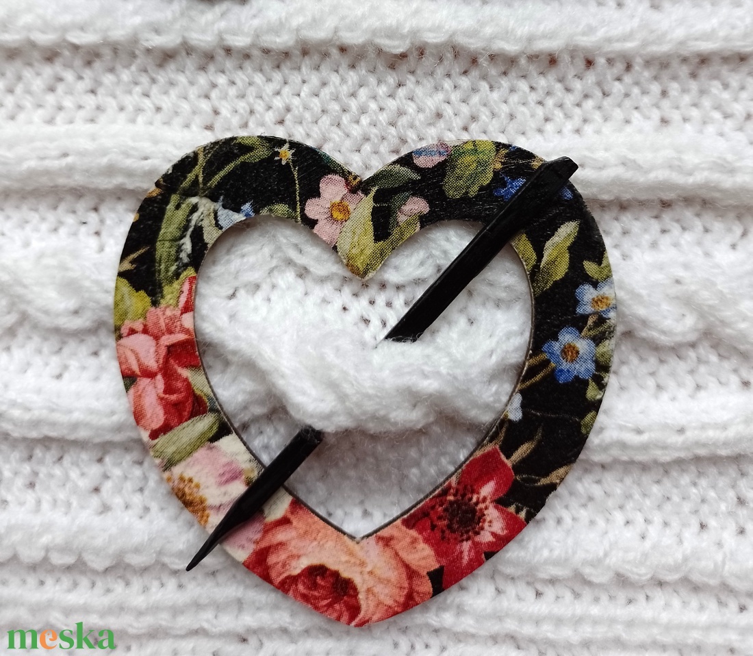 Elegáns, virágos, fa sáltű és fülbevaló szett - ékszer - ékszerszett - Meska.hu