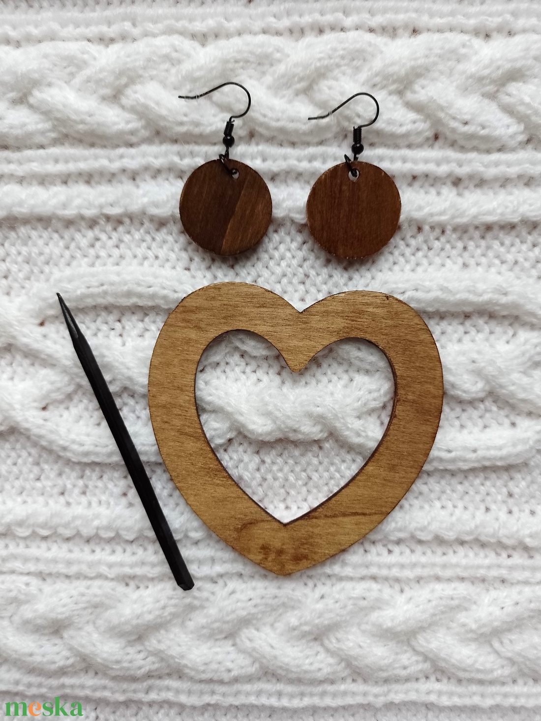 Elegáns, virágos, fa sáltű és fülbevaló szett - ékszer - ékszerszett - Meska.hu