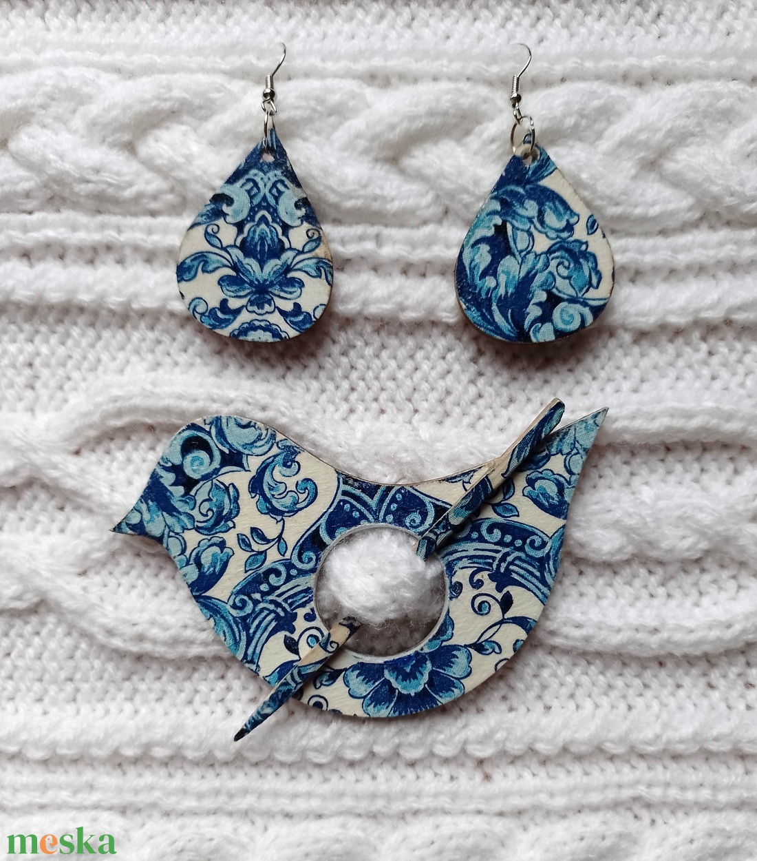 A boldogság kék madara sáltű és fülbevaló szett - ékszer - ékszerszett - Meska.hu