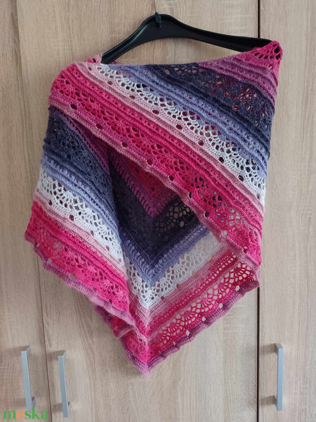 Erdei gyümölcs ���� horgolt vállkendő - ruha & divat - sál, sapka, kendő - vállkendő - Meska.hu