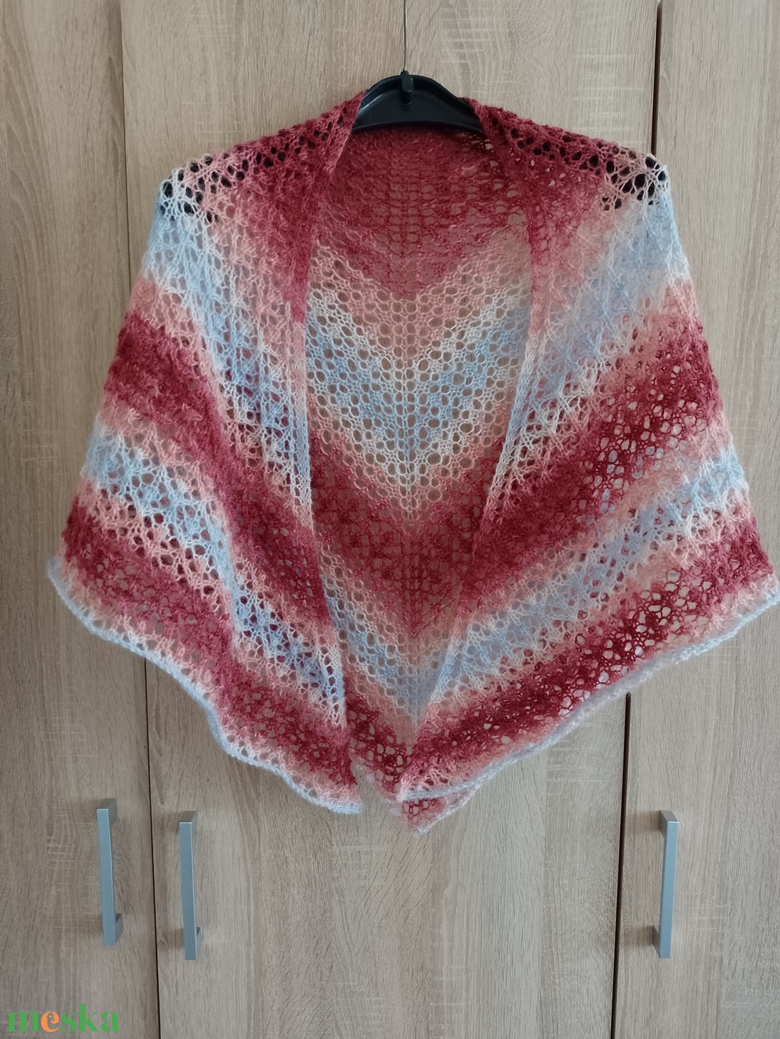 Lehelet - Kézzel kötött csipke vállkendő - ruha & divat - sál, sapka, kendő - vállkendő - Meska.hu