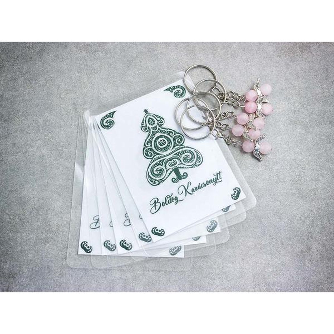 Karácsony angyali érintése rózsakvarc kulcstartó üdvözlőkártyával 25 dbos csomag -  - Meska.hu