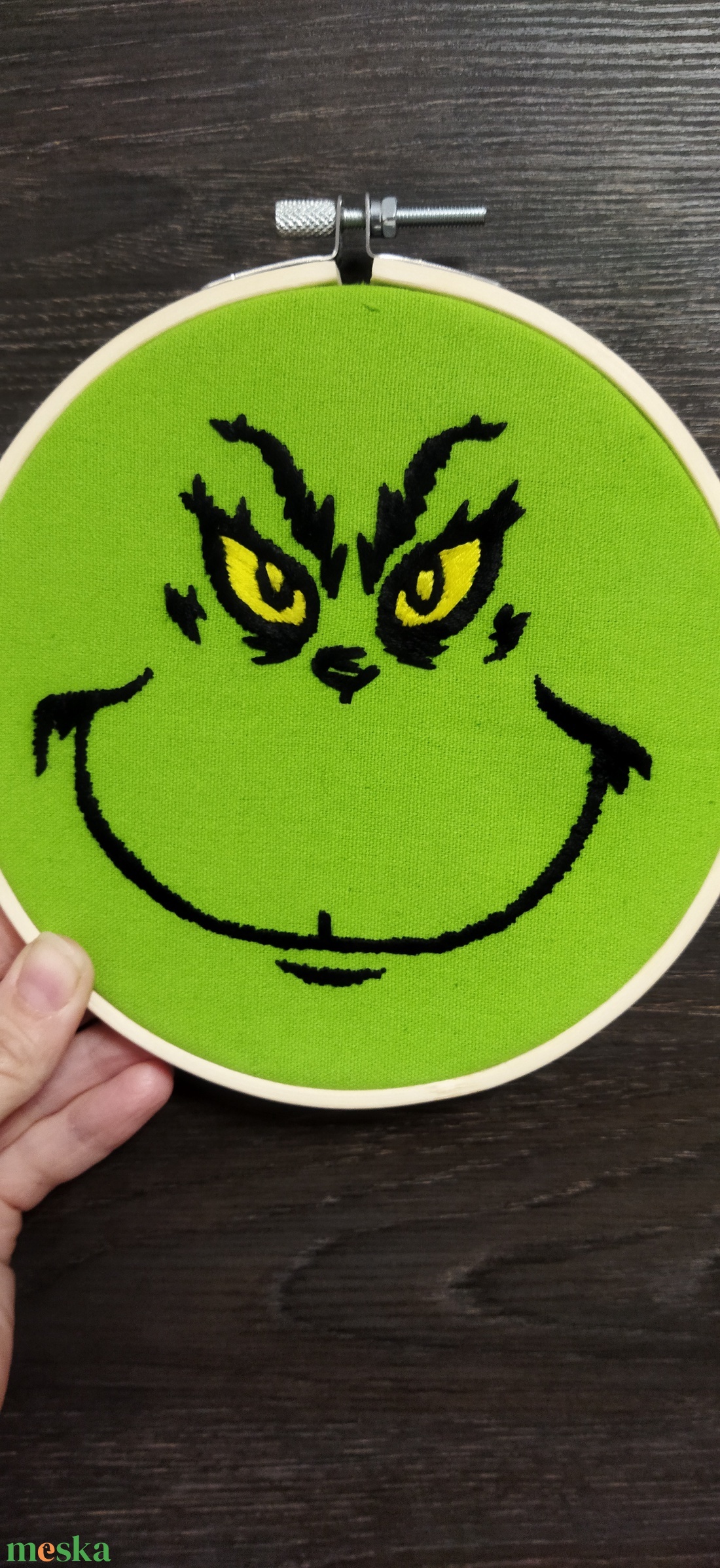 Grinch arc hímzett kép  - otthon & életmód - dekoráció - kép & falikép - vászonkép - Meska.hu