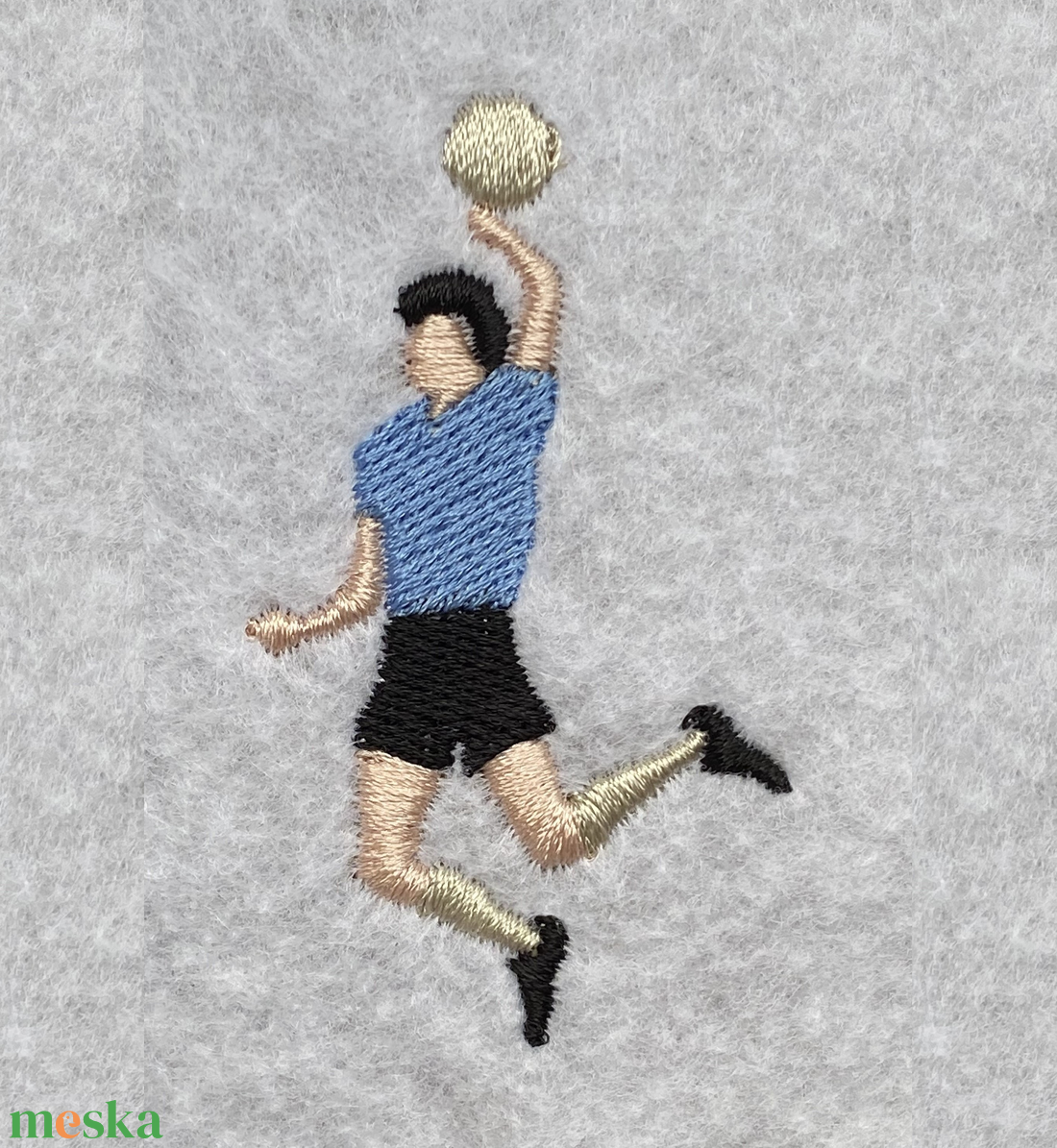 Hímzett póló, Maradona - Isten keze - '86 - ruha & divat - férfi ruha - póló - Meska.hu Hímzett póló, Maradona - Isten keze - '86 - ruha & divat - férfi ruha - póló - Meska.hu