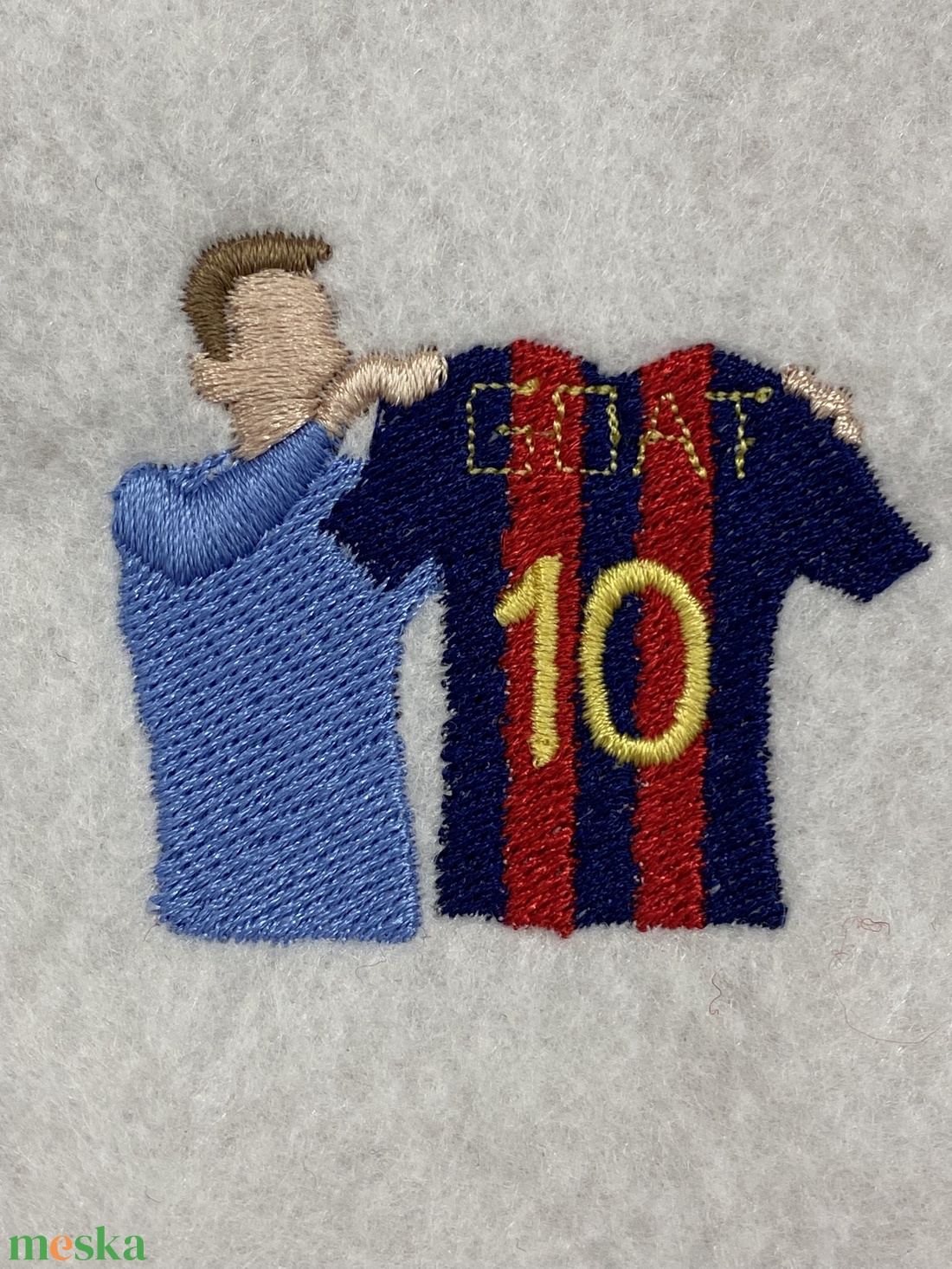 Hímzett póló, Messi- ikonikus gólöröm - '17 - ruha & divat - férfi ruha - póló - Meska.hu Hímzett póló, Messi- ikonikus gólöröm - '17 - ruha & divat - férfi ruha - póló - Meska.hu