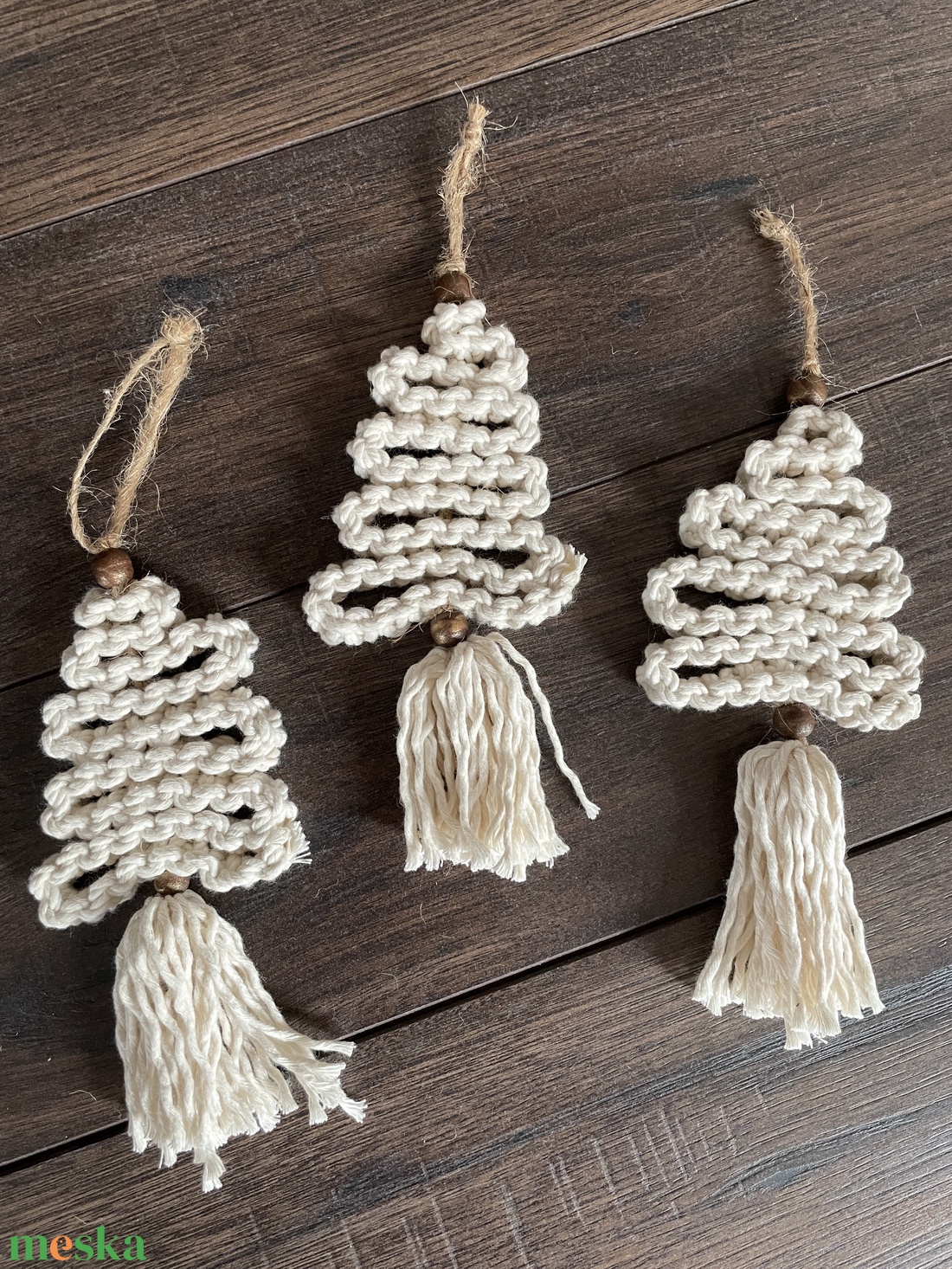 Makramé karácsonyfa dísz  - karácsony - karácsonyi lakásdekoráció - karácsonyi lakásdíszek - Meska.hu