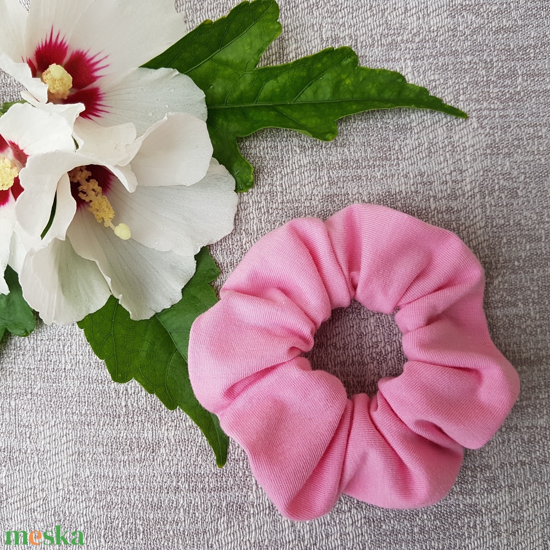 Textil hajgumi, scrunchie - rózsaszín - kb. 9-10cm - ruha & divat - hajdísz & hajcsat - hajgumi - Meska.hu Textil hajgumi, scrunchie - rózsaszín - kb. 9-10cm - ruha & divat - hajdísz & hajcsat - hajgumi - Meska.hu