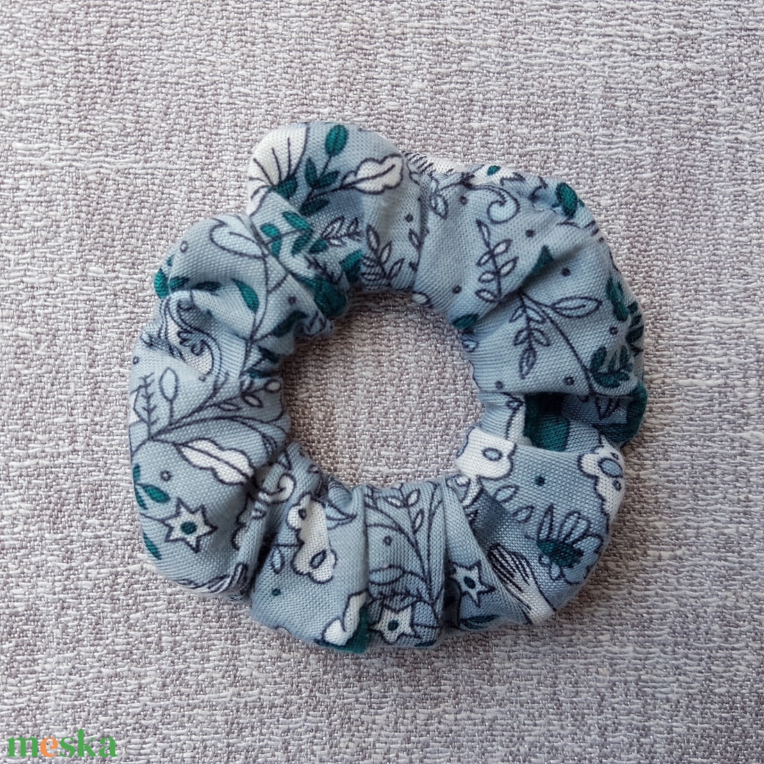 Textil hajgumi, scrunchie - menta - kb. 8 cm - ruha & divat - hajdísz & hajcsat - hajgumi - Meska.hu