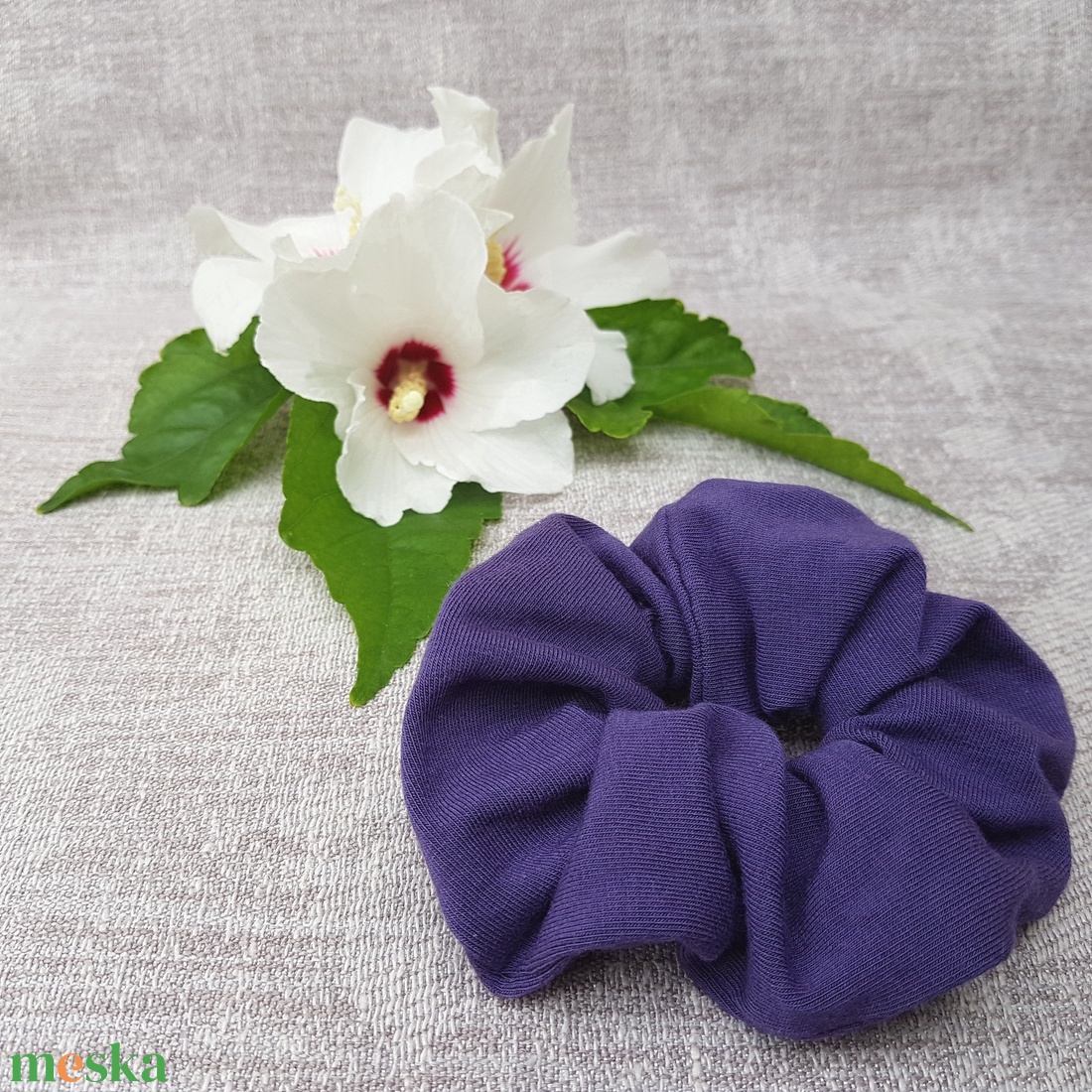 Textil hajgumi, scrunchie - lila - kb. 11-12 cm - ruha & divat - hajdísz & hajcsat - hajgumi - Meska.hu