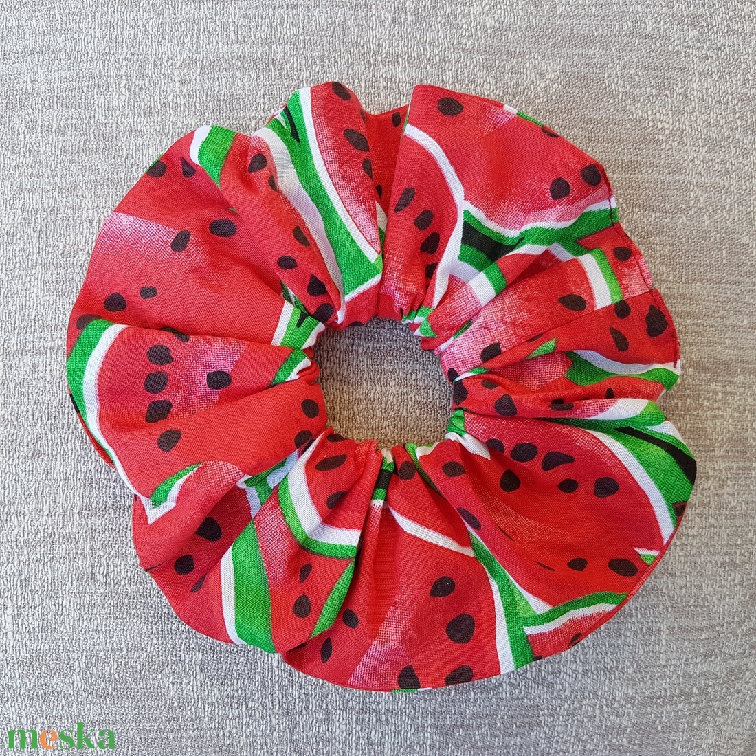 Textil hajgumi, scrunchie - dinnyés - kb. 16-17 cm, óriás - ruha & divat - hajdísz & hajcsat - hajgumi - Meska.hu