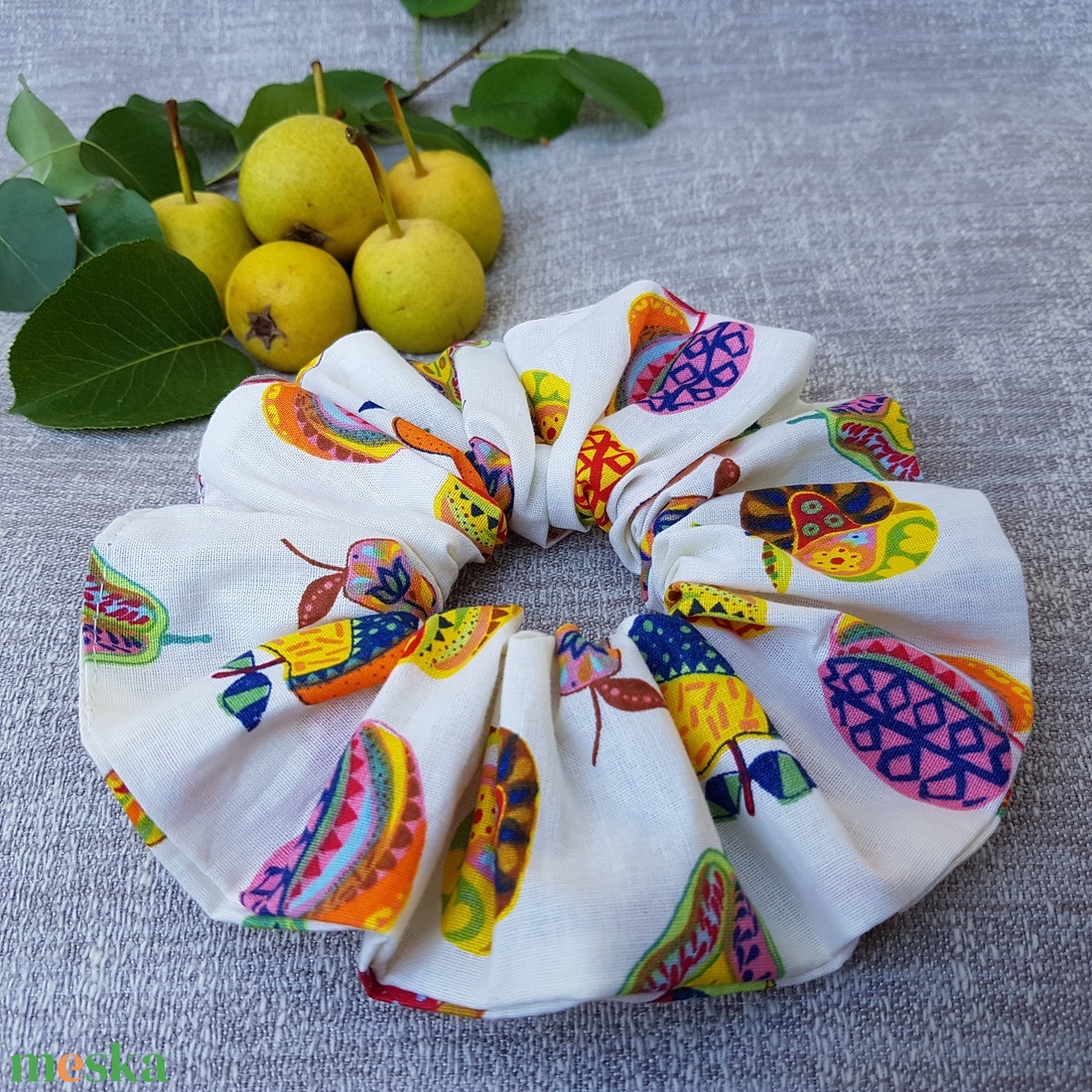 Textil hajgumi, scrunchie - almás/körtés - kb. 14-15 cm, óriás - ruha & divat - hajdísz & hajcsat - hajgumi - Meska.hu