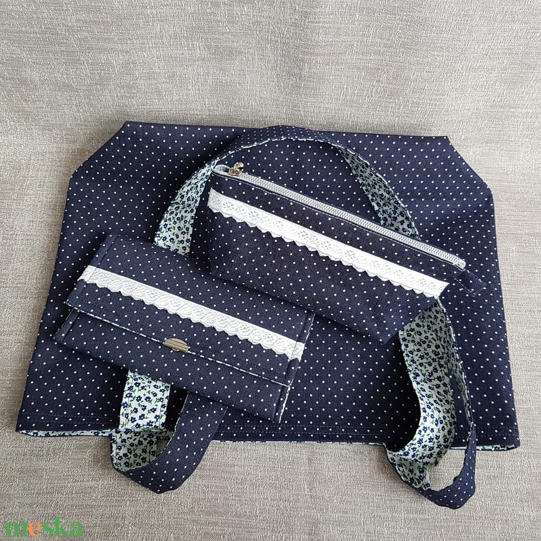 Válltáska, neszesszer, tolltartó szett  � pöttyös farmer/virágos - táska & tok - kézitáska & válltáska - válltáska - Meska.hu