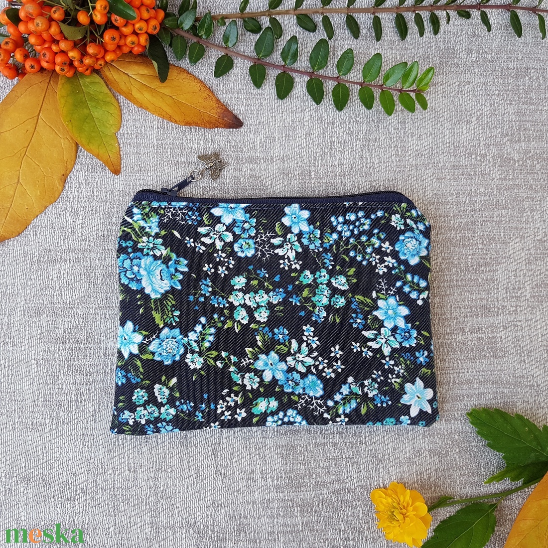 Virágos farmer neszesszer, zsebkendőtartó, bármitartó - táska & tok - neszesszer - Meska.hu