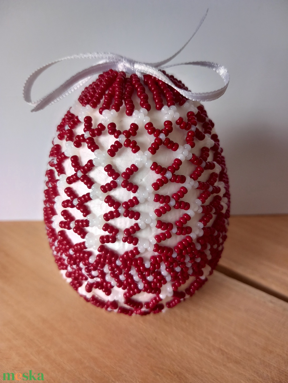 Húsvéti gyöngydíszített tojás dekoráció - otthon & életmód - dekoráció - asztal és polc dekoráció - asztaldísz - Meska.hu Húsvéti gyöngydíszített tojás dekoráció - otthon & életmód - dekoráció - asztal és polc dekoráció - asztaldísz - Meska.hu