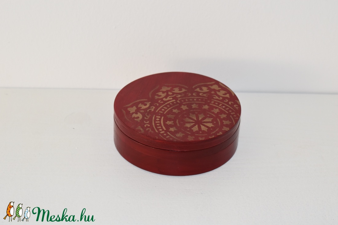 Ékszertartó doboz bordó-arany mandala - ékszer - ékszertartó - ékszerdoboz - Meska.hu