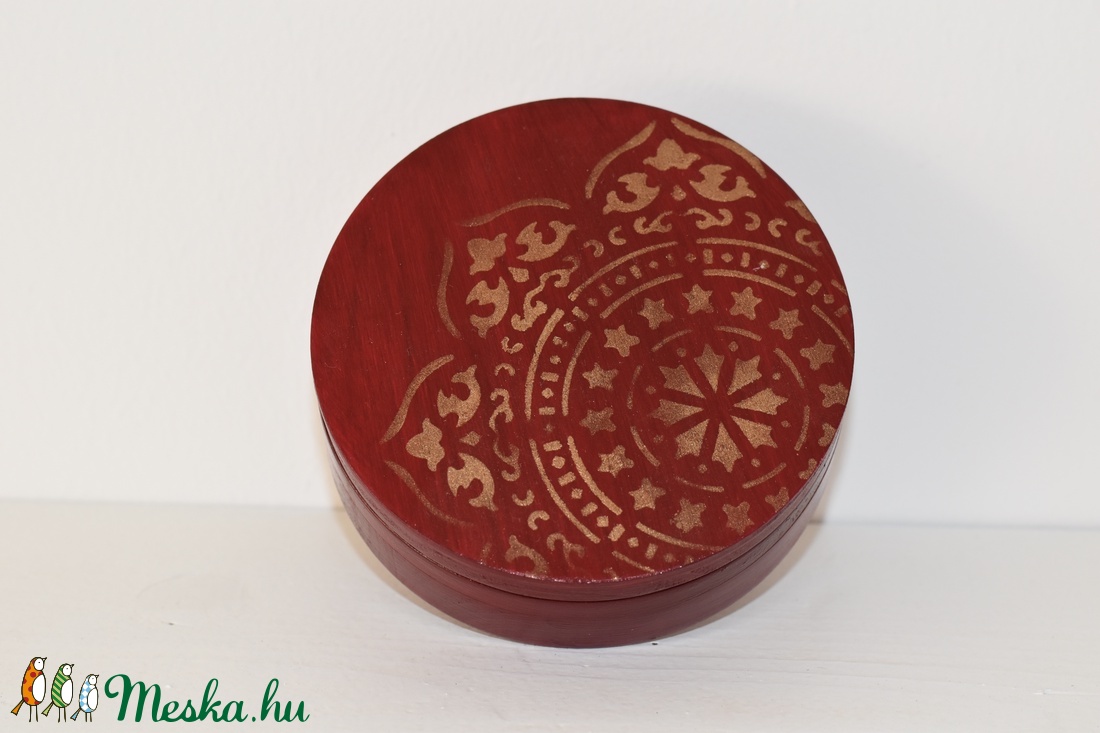 Ékszertartó doboz bordó-arany mandala - ékszer - ékszertartó - ékszerdoboz - Meska.hu