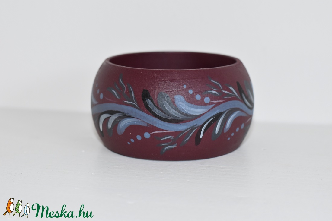 Bordó festettfa karkötő - ékszer - karkötő - széles karkötő - Meska.hu