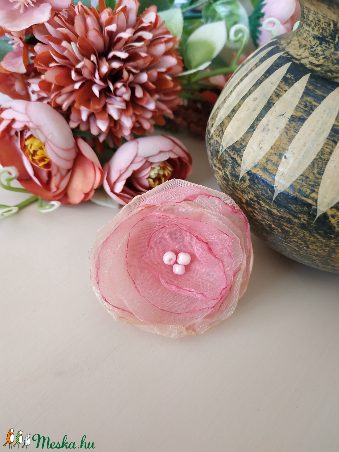 Szatén rózsaszín barack állítható gyűrű - ékszer - gyűrű - gyöngyös gyűrű - Meska.hu