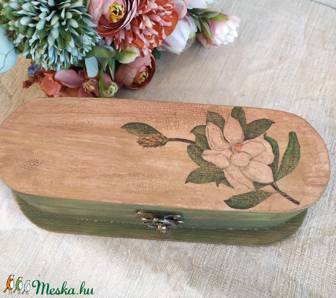 Vintage zöld bézs arany Magnólia tolltartó szemüvegtok - táska & tok - pénztárca & más tok - szemüvegtok - Meska.hu