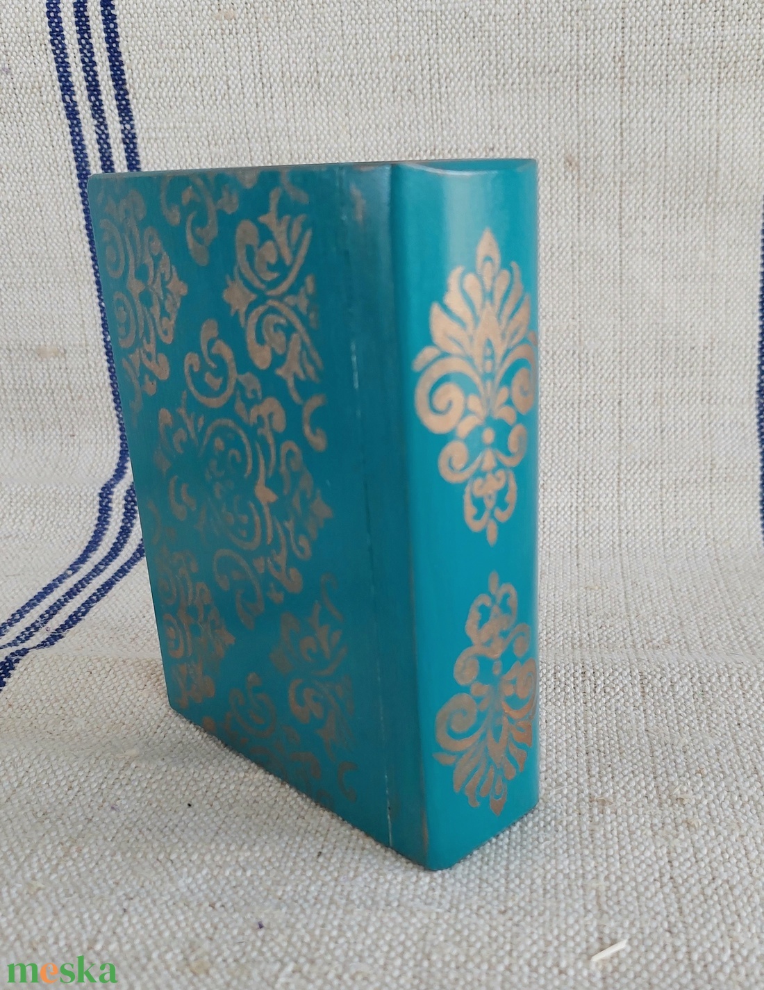 Titkok őre- könyv formájú puzzle doboz(azúr kék- bronz) - otthon & életmód - dekoráció - asztal és polc dekoráció - díszdoboz - Meska.hu Titkok őre- könyv formájú puzzle doboz(azúr kék- bronz) - otthon & életmód - dekoráció - asztal és polc dekoráció - díszdoboz - Meska.hu