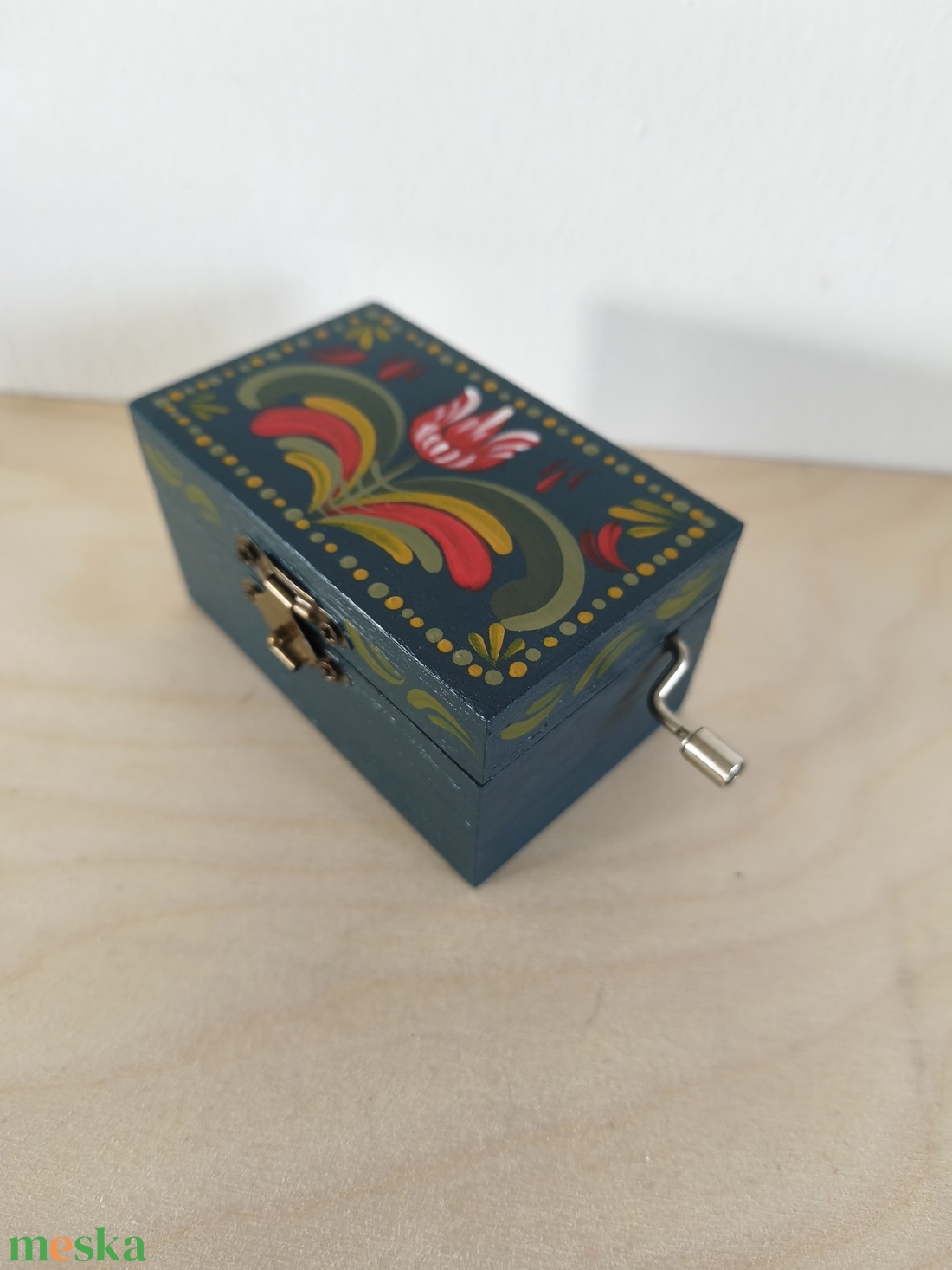 Zenedoboz- hartai népi mintával - otthon & életmód - dekoráció - asztal és polc dekoráció - zenedoboz - Meska.hu
