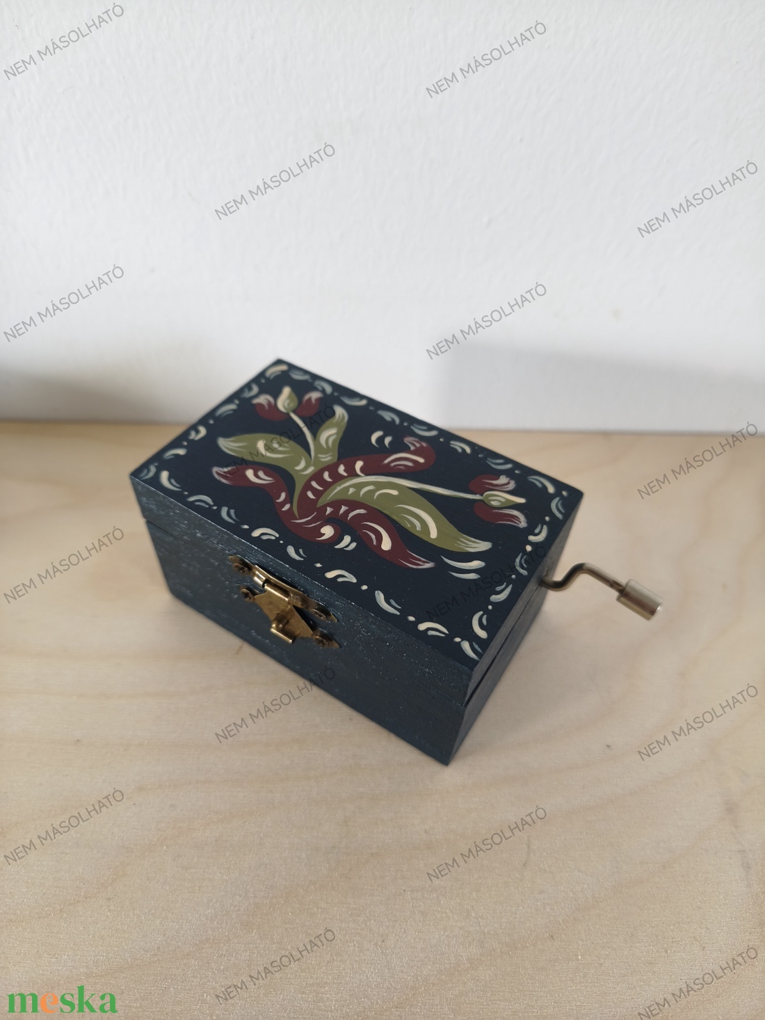 Zenedoboz- kórósi népi mintával - otthon & életmód - dekoráció - asztal és polc dekoráció - zenedoboz - Meska.hu