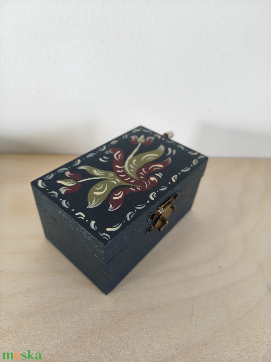 Zenedoboz- kórósi népi mintával - otthon & életmód - dekoráció - asztal és polc dekoráció - zenedoboz - Meska.hu