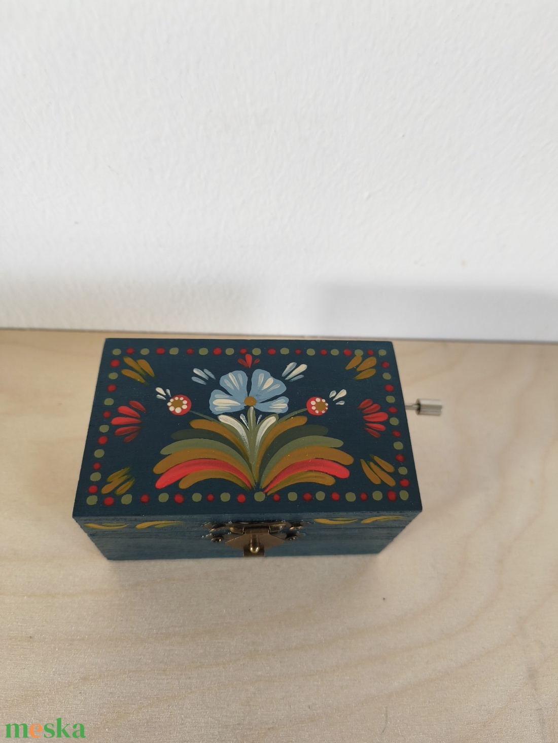 Zenedoboz- hartai népi mintával - otthon & életmód - dekoráció - asztal és polc dekoráció - zenedoboz - Meska.hu