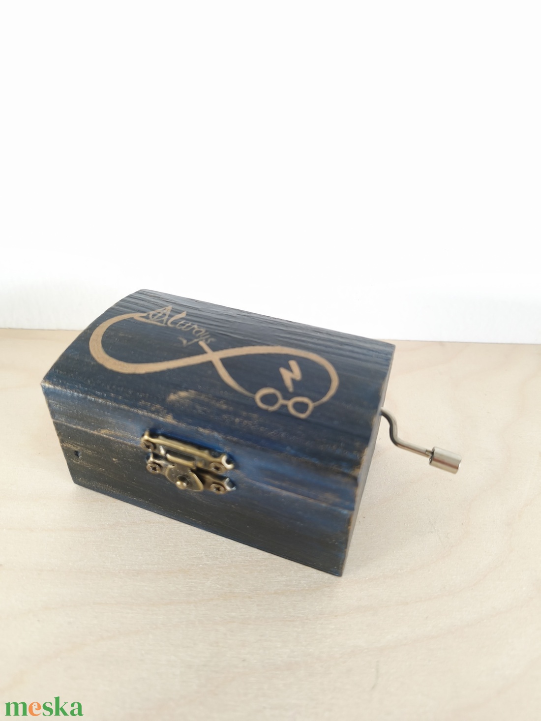 Zenedoboz- Always HP - otthon & életmód - dekoráció - asztal és polc dekoráció - zenedoboz - Meska.hu