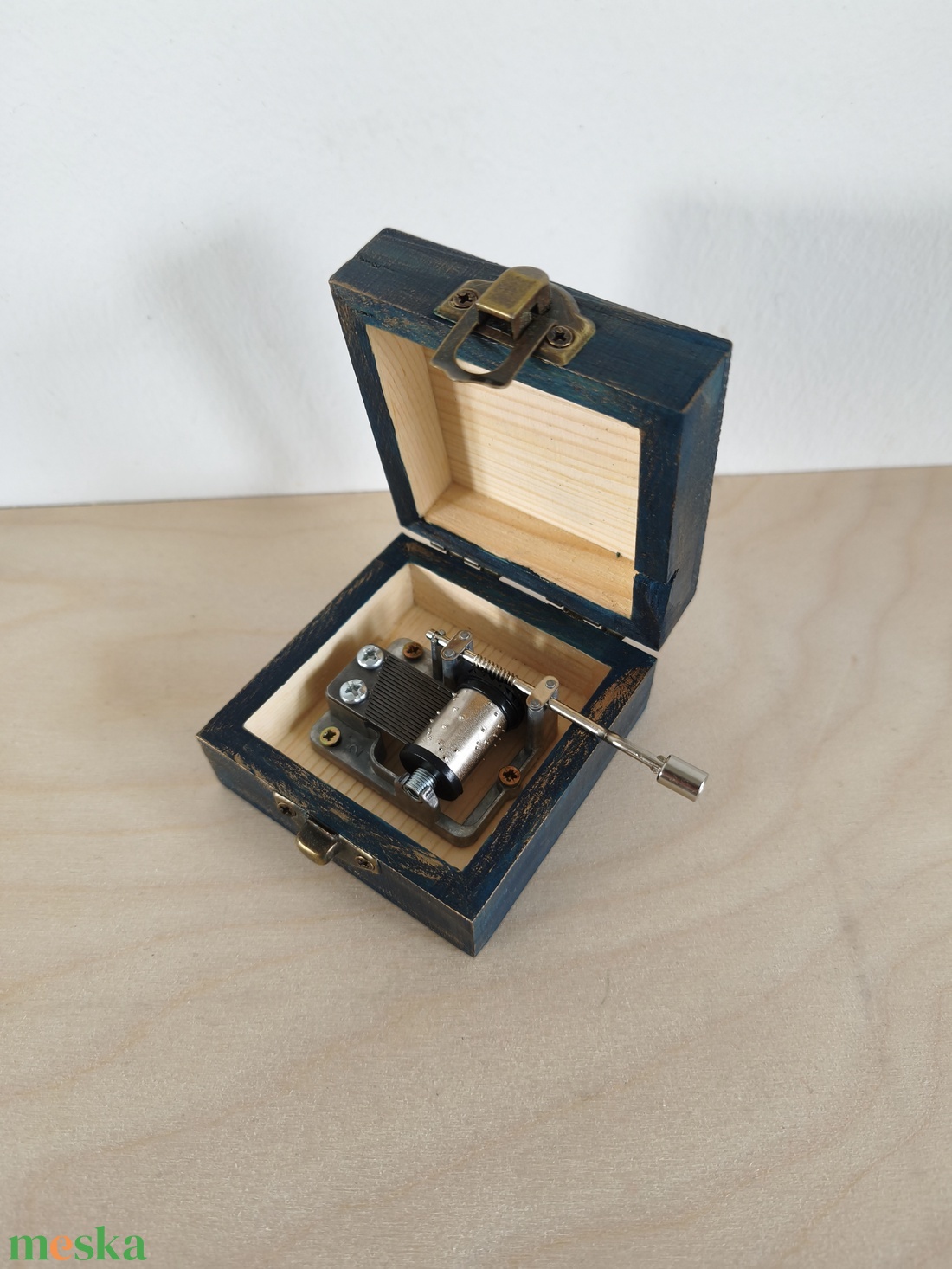 Zenedoboz- Platform 9 3/4 HP - otthon & életmód - dekoráció - asztal és polc dekoráció - zenedoboz - Meska.hu