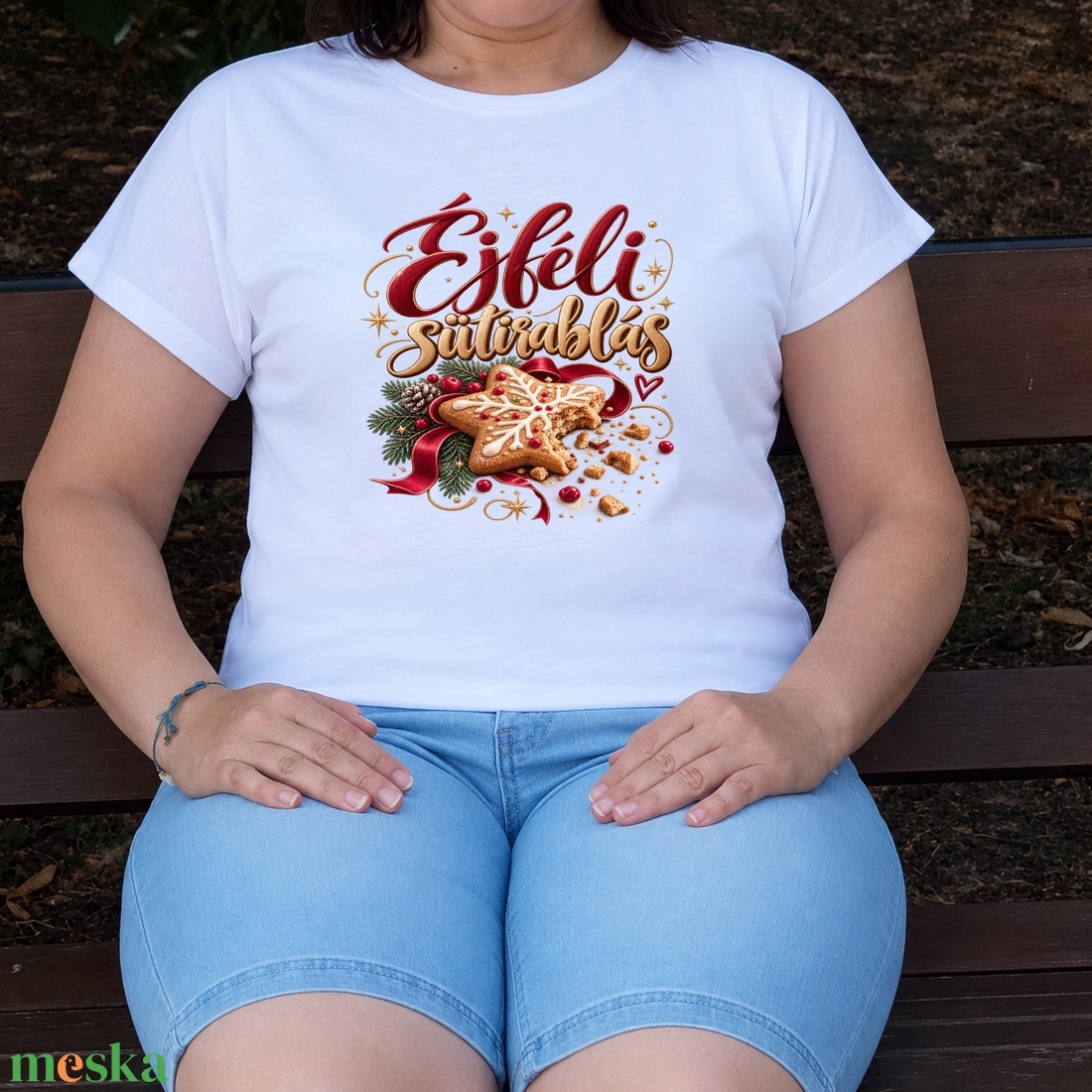 Éjféli sütirablás � vicces női karácsonyi póló, humoros ünnepi ajándék - ruha & divat - női ruha - póló, felső - Meska.hu
