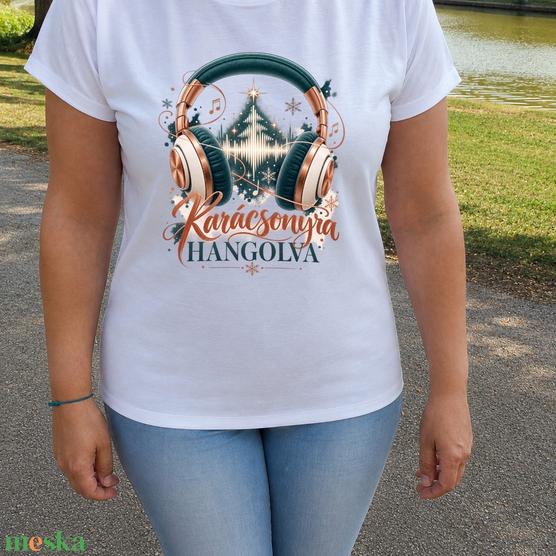 Karácsonyra hangolva � női karácsonyi póló, ünnepi ajándék - ruha & divat - női ruha - póló, felső - Meska.hu